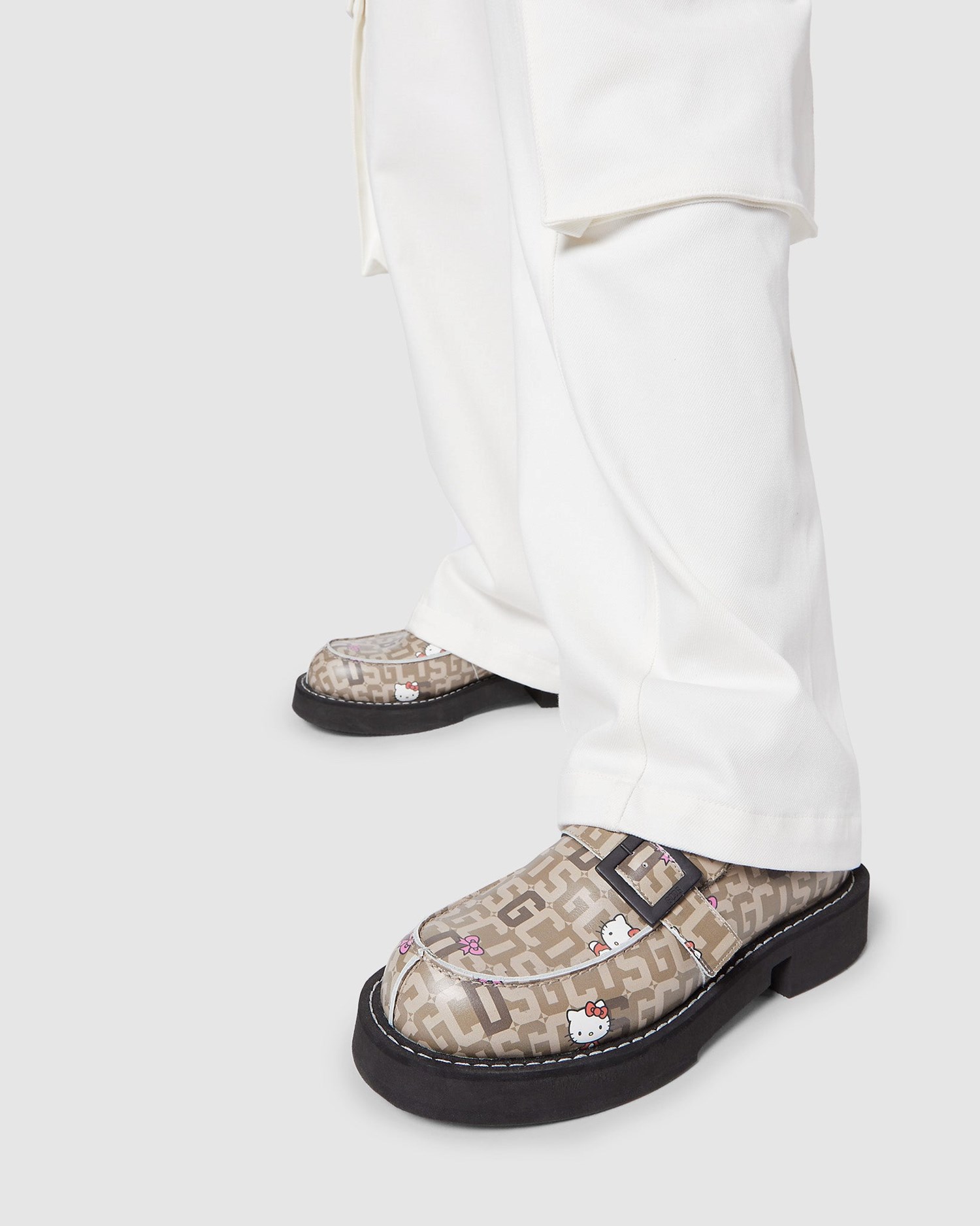 Loafers GCDS X Clarks Hello Kitty Monogram Loafers Femme Multicolore | 094781-KPB