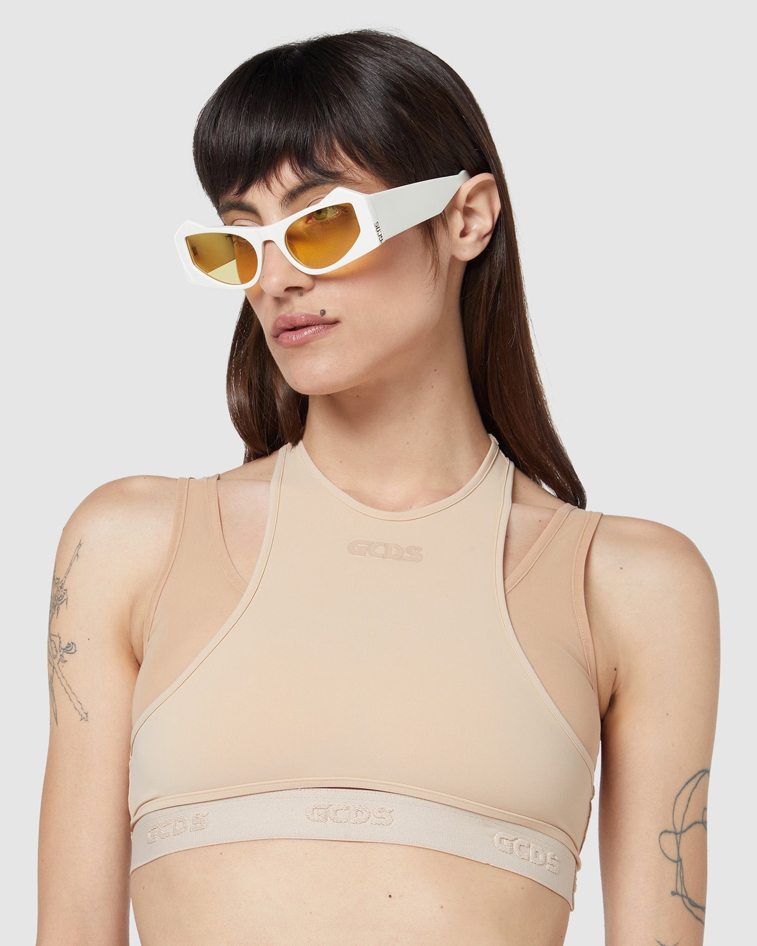 Lunettes de Soleil GCDS Gd0022 Cat-eye Sunglasses Femme Beige | 854069-SRM