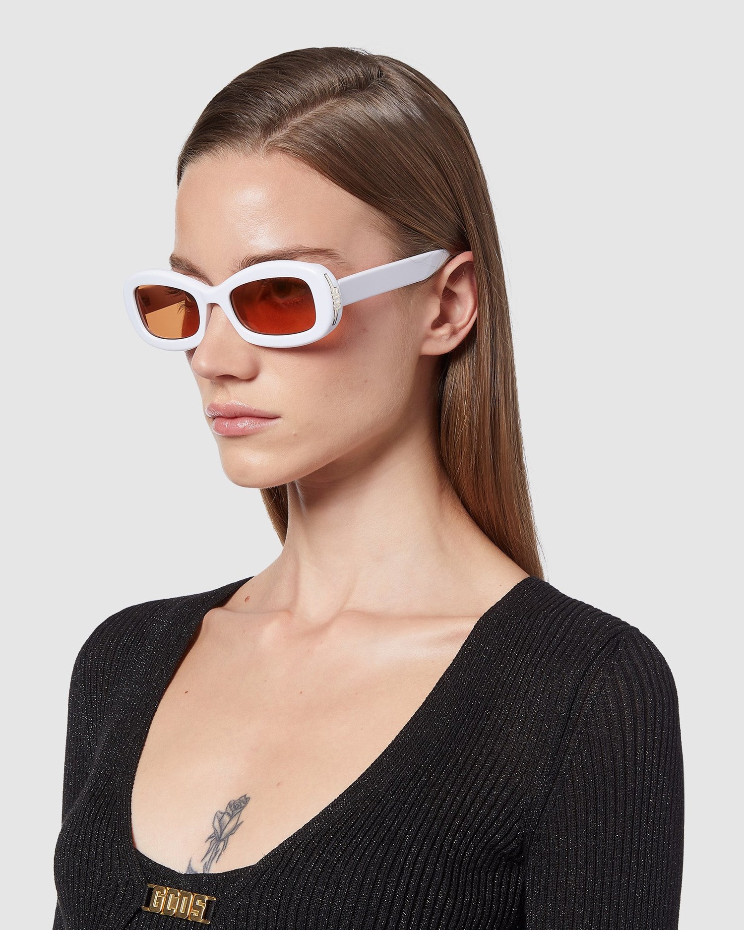 Lunettes de Soleil GCDS Gd0027 Oval Sunglasses Femme Blanche | 789165-VLR