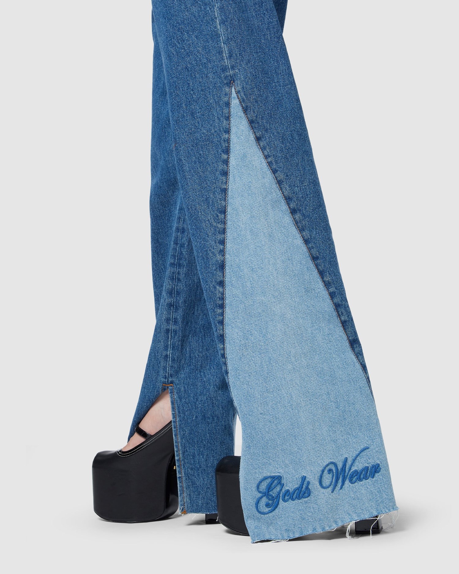 Pantalons GCDS Embroidered Denim Trousers Femme Bleu Clair | 278490-IJR