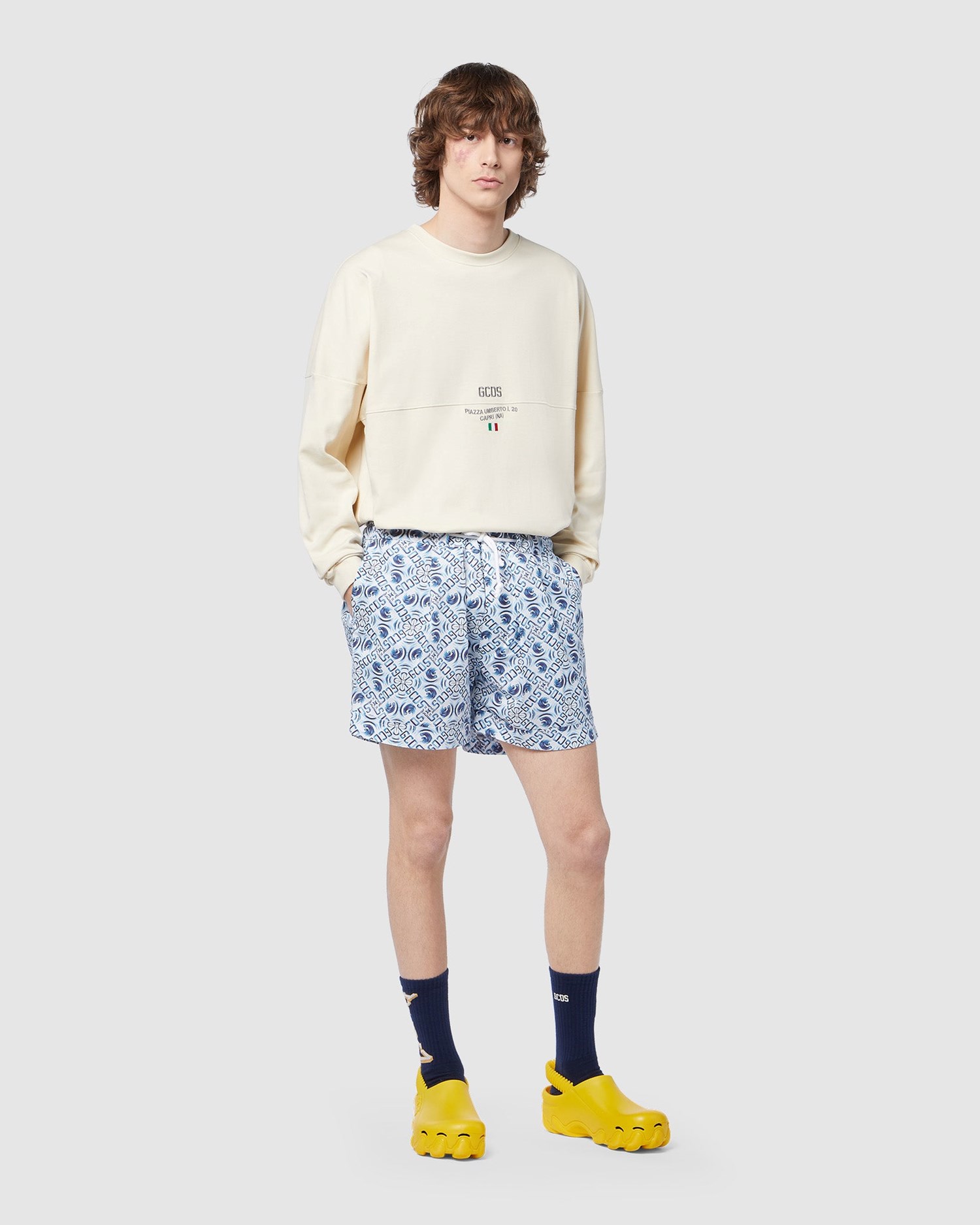 Pantalons GCDS Majolica Printed Shorts Homme Bleu Clair | 328017-NAK
