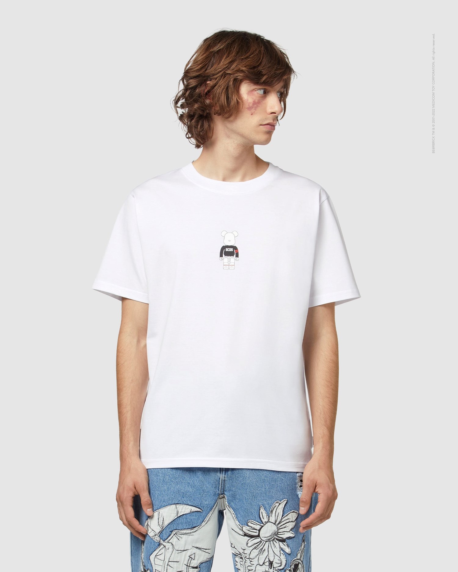 T Shirts GCDS X Bearbrick T-shirt Femme Blanche | 423896-ORJ